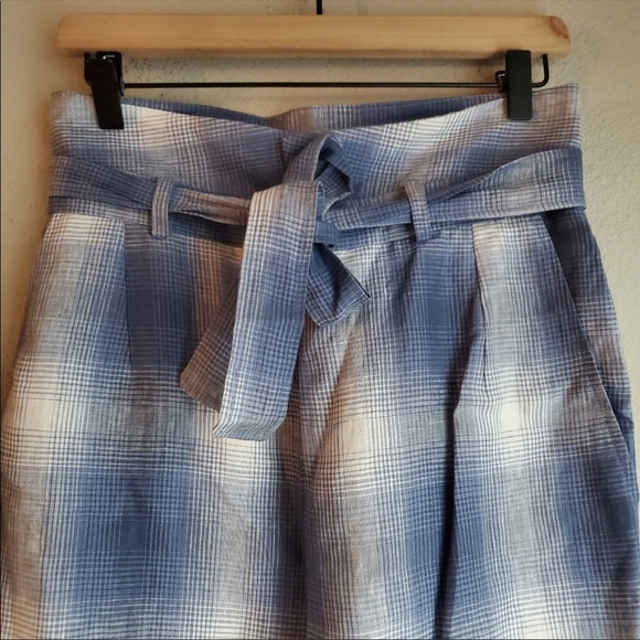 Reformation Bristol Pant in Ghost size 2 - Picture 3 of 6